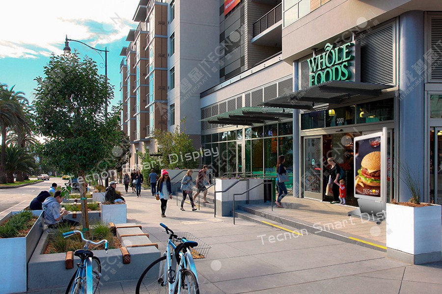 戶外液晶廣告機(jī)-LED廣告機(jī)-太龍智顯 (18).jpg 戶外液晶廣告機(jī)-LED廣告機(jī)-太龍智顯 (18).jpg