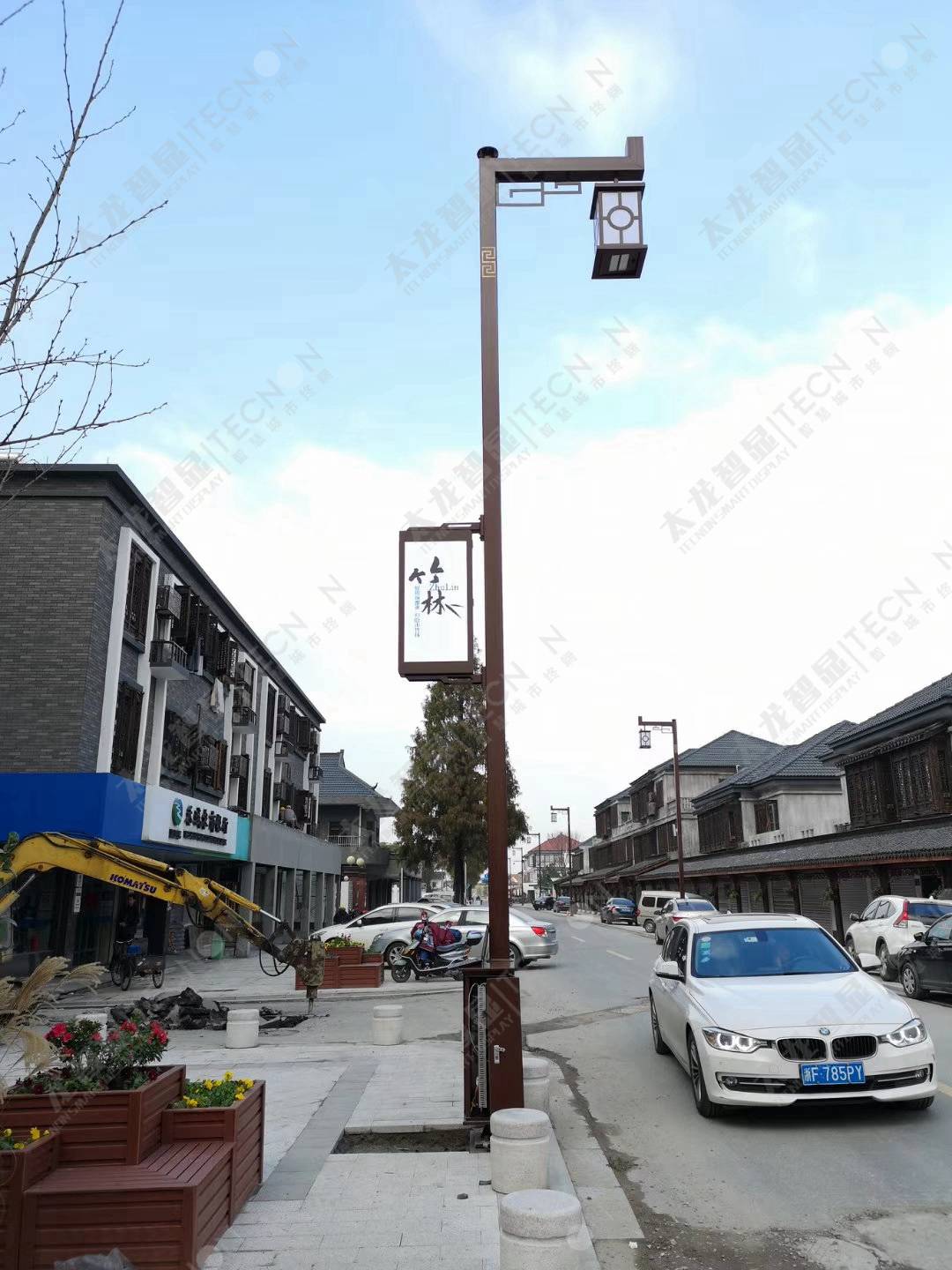 嘉興烏鎮(zhèn)LED燈桿屏項(xiàng)目 (6).jpg 嘉興烏鎮(zhèn)LED燈桿屏項(xiàng)目 (6).jpg