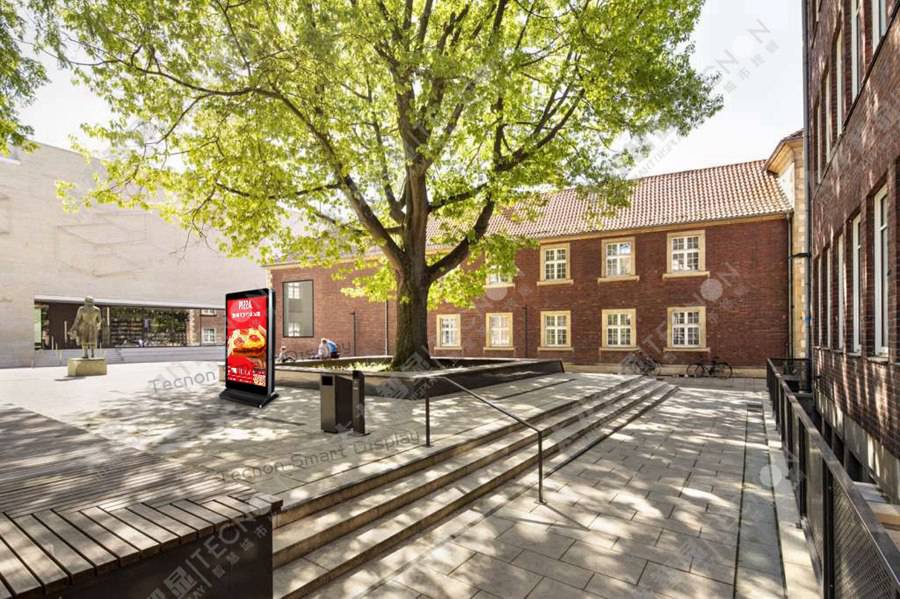 戶外液晶廣告機(jī)-LED廣告機(jī)-太龍智顯 (15).jpg 戶外液晶廣告機(jī)-LED廣告機(jī)-太龍智顯 (15).jpg